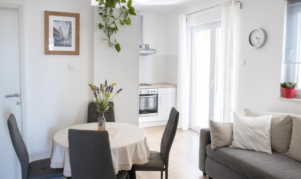 Apartman Grepo Makarska Ngoại thất bức ảnh